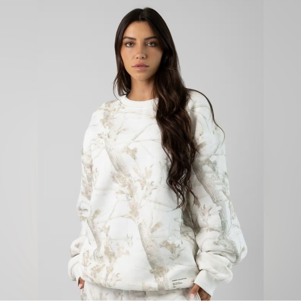 COMFRT Crew Unisex White Oak Camo
Sweatshirt, Size 3XL
